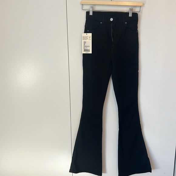 Dr Denim Moxy Flair - size small, black - Picture 3 of 4